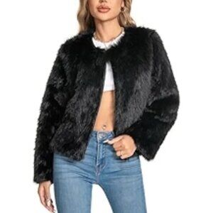Aritzia/Talula Babaton Faux Fur Jacket